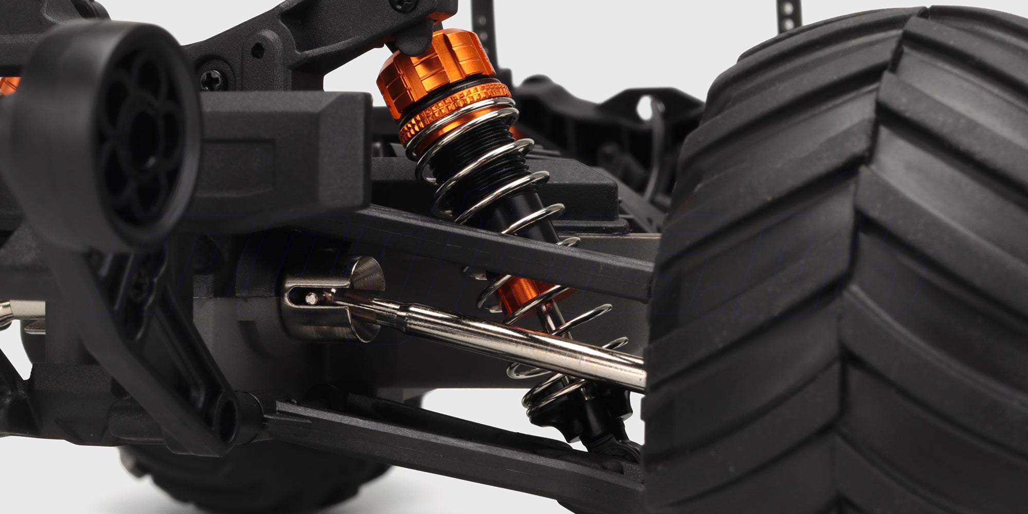 Hurricane XL med brushless motor har oliestøddæmpere