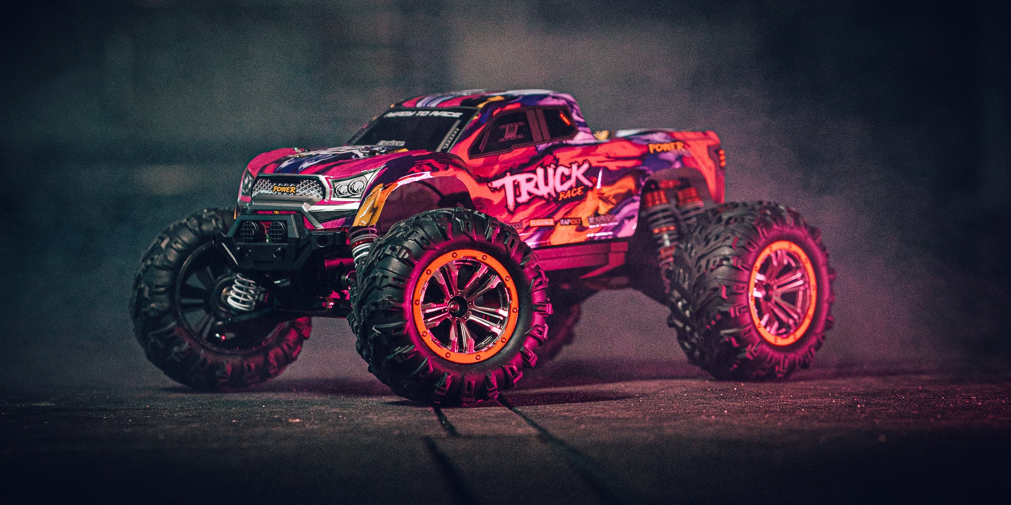 XLH Race Truck fås i Lilla og orange