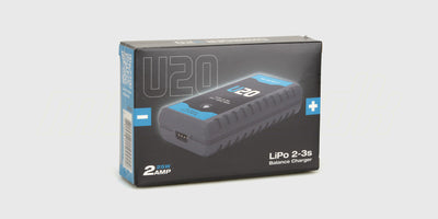 Sort Charger U20 batterioplader til fjernstyrede biler vist på en hvid baggrund.