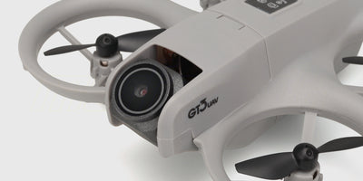 Kameraet kan tiltes op og ned fra senderen