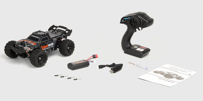 Hurricane Brushless med kassens indhold pakket ud