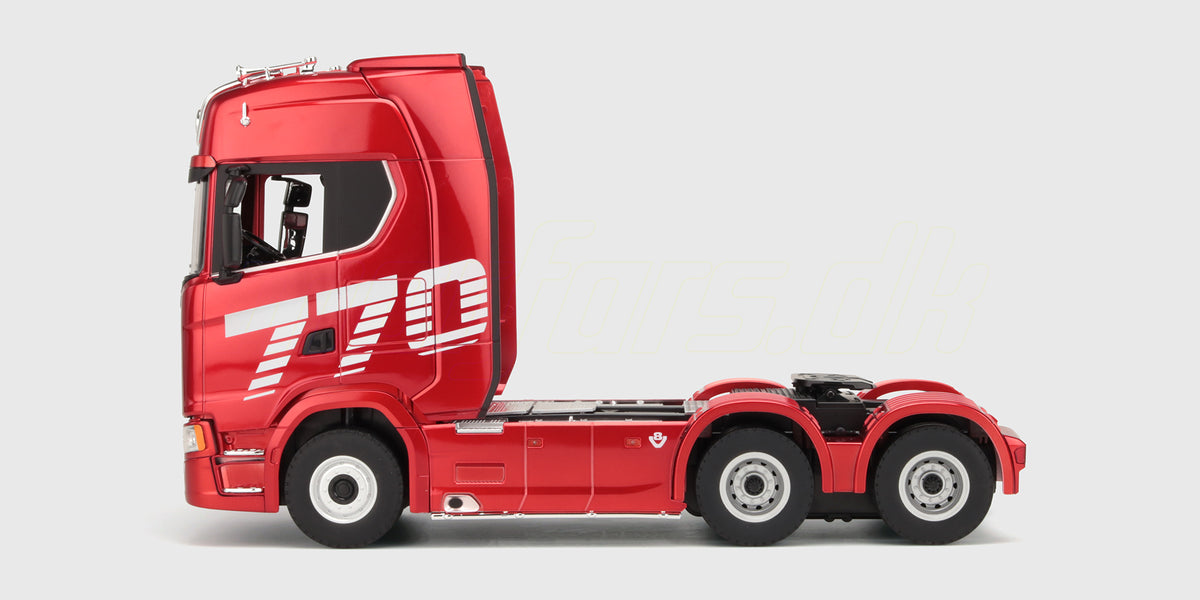 Huina Scania 770S med släp 1:18