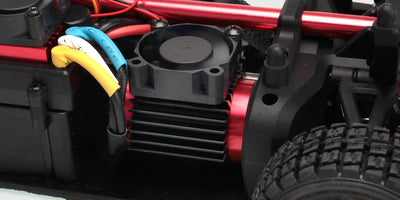 HyperGo Drift fjernstyret on-road bil med dæk optimeret til drifting på asfalt.