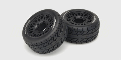 Sort ST-Rocket hjulsæt med Louise RC dæk og hvide logoer vist på hvid baggrund.