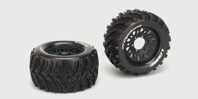 To sorte MT-Cyclone hjul med dæk og hvide fælge til fjernstyrede monster trucks på hvid baggrund.