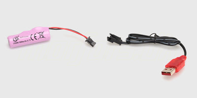 Genopladeligt batteri og USB-lader til Battle Tank fjernstyret kampvogn.