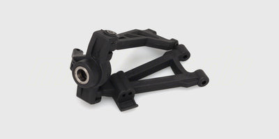 To sorte bærearme i plast til HyperGo fjernstyret bil vist på en hvid baggrund.