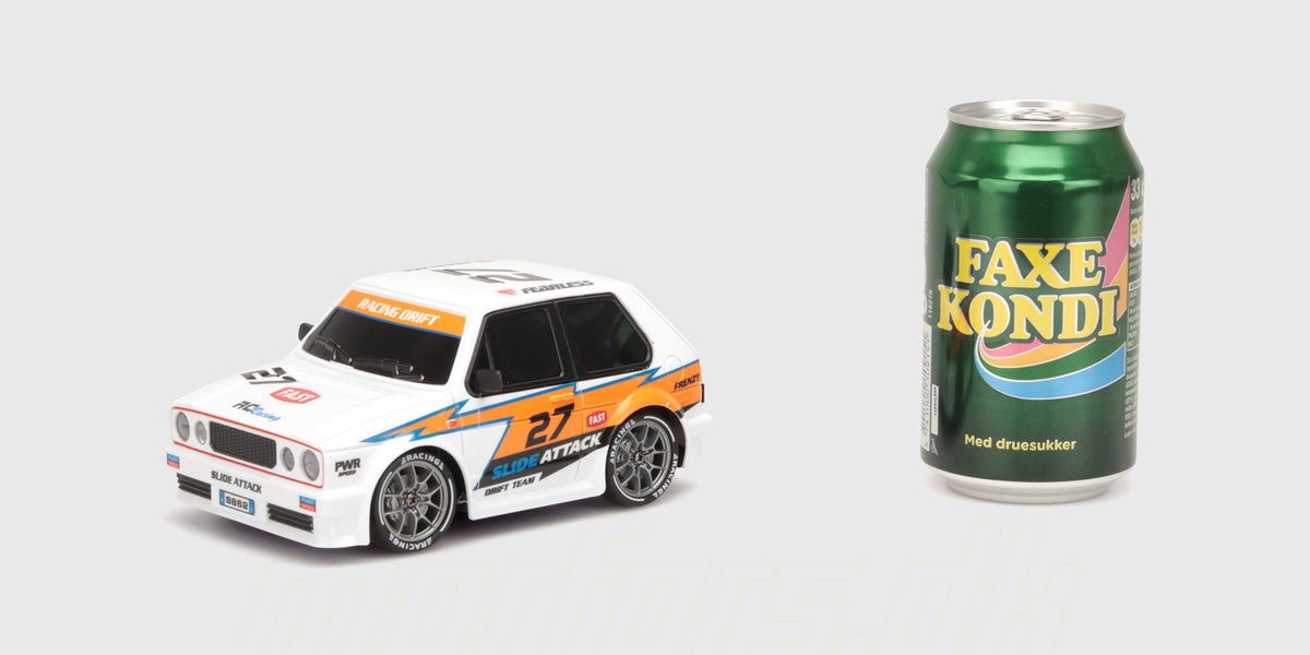 Q-drift GTI Hvid ved siden af en sodavandsdåse, der viser størrelsen