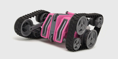 Fjernstyret Stunt Tank med larvefødder og 360-graders flip-funktion til vild kørsel.