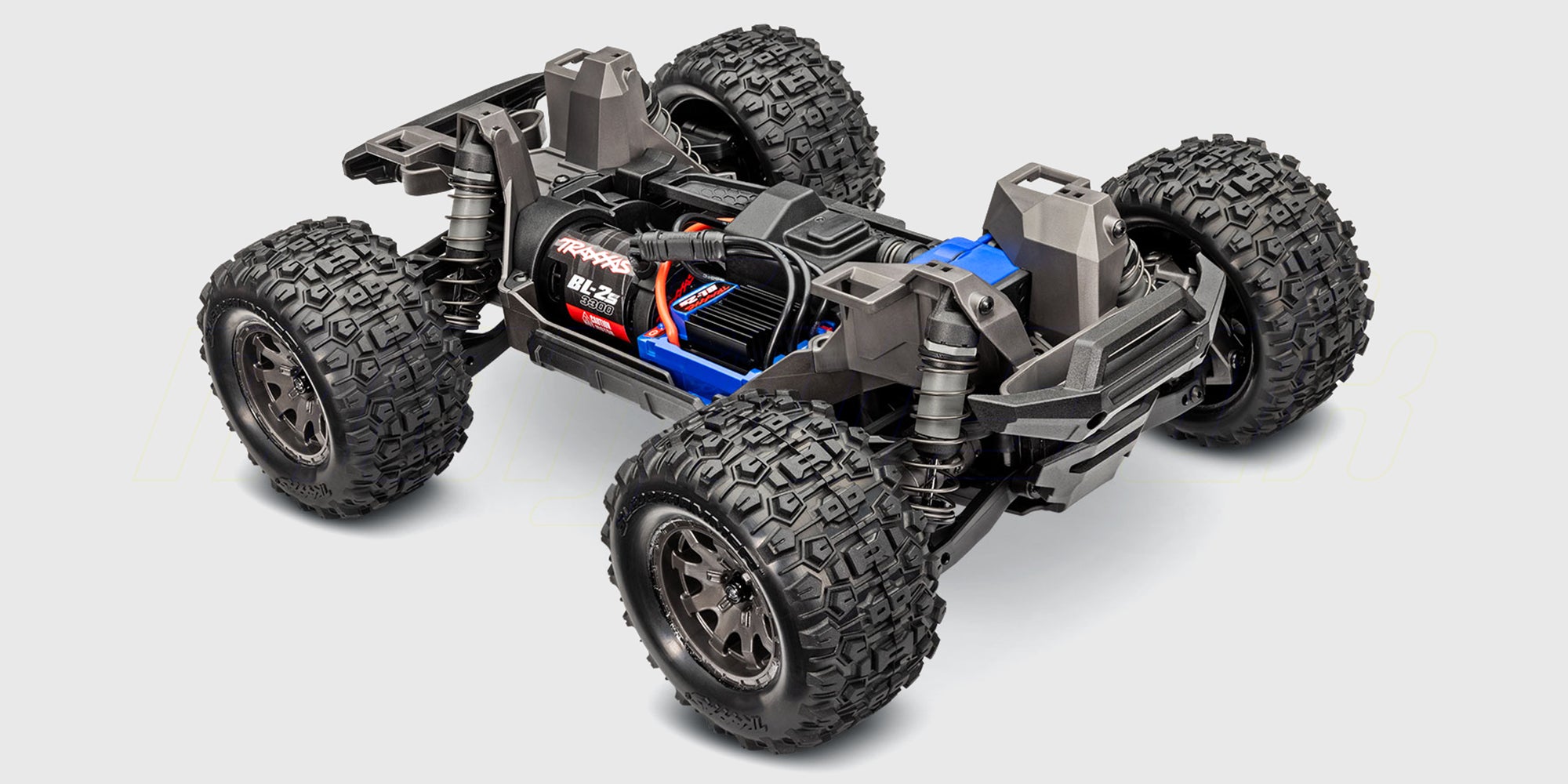 Mini Maxx fra Traxxas – kraftig og holdbar bil med topkomponenter.