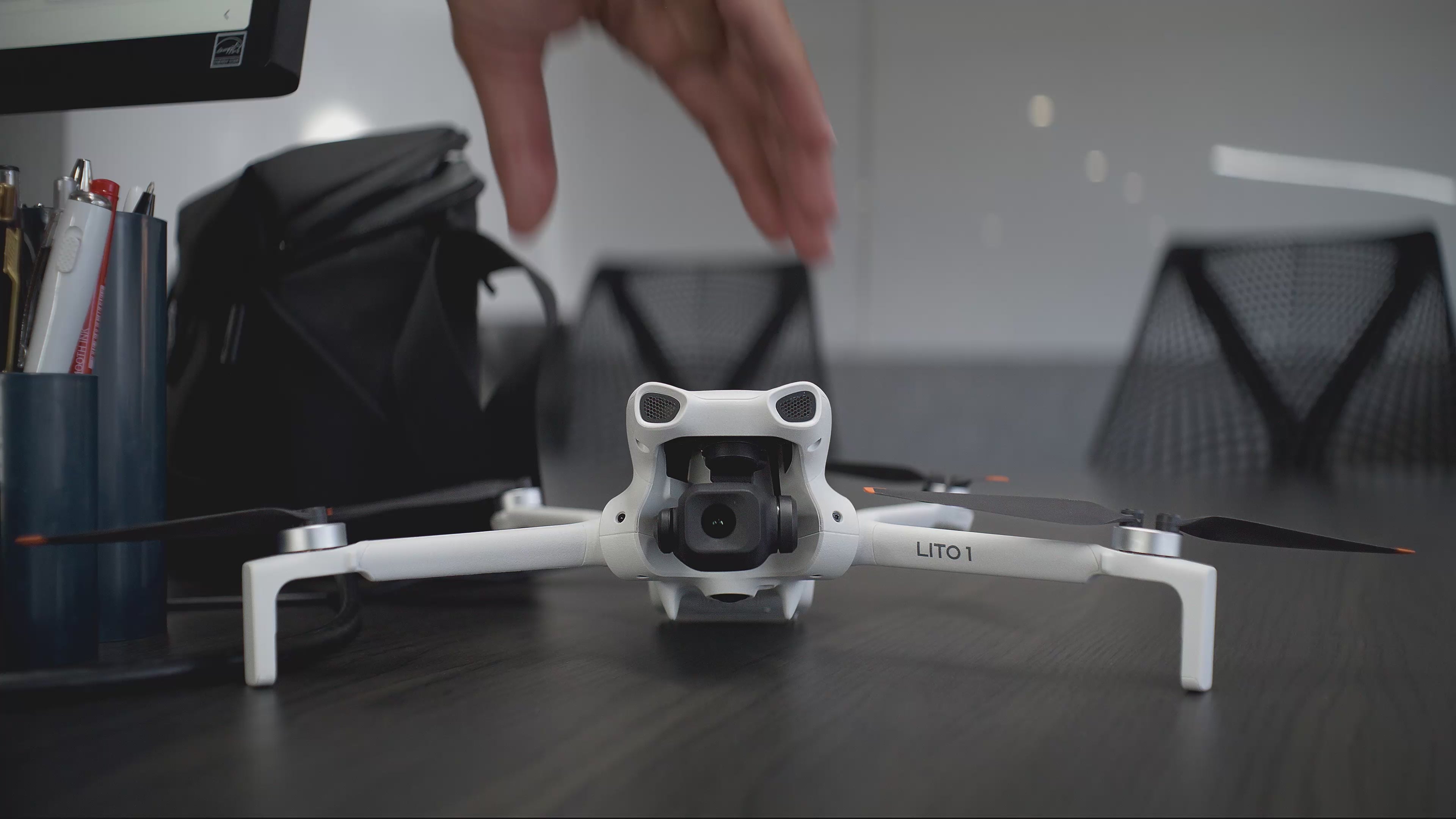 Ladda video: Drönare från DJI