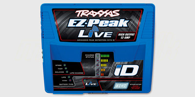 Sort Traxxas EZ-Peak LIVE hurtigoplader til LiPo og NiMH batterier vist på hvid baggrund.