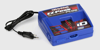 Traxxas EZ-Peak Plus 4-amp hurtigoplader til LiPo og NiMH batterier med iD-teknologi.